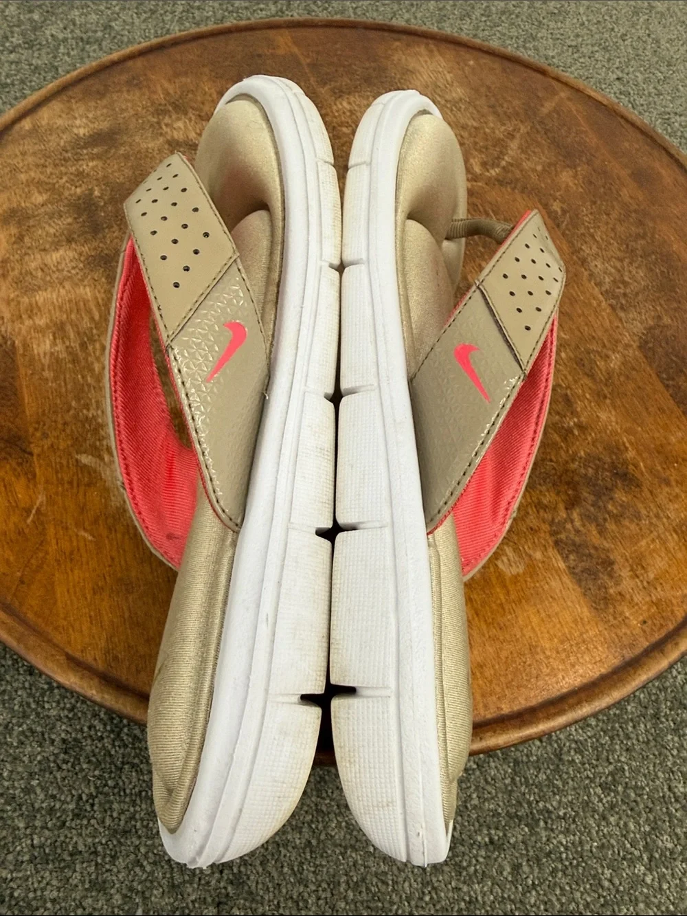 Nike Sandals Wm 8 Gold Pink Comfort Footbed Flip Flops Thong Foam Cushion